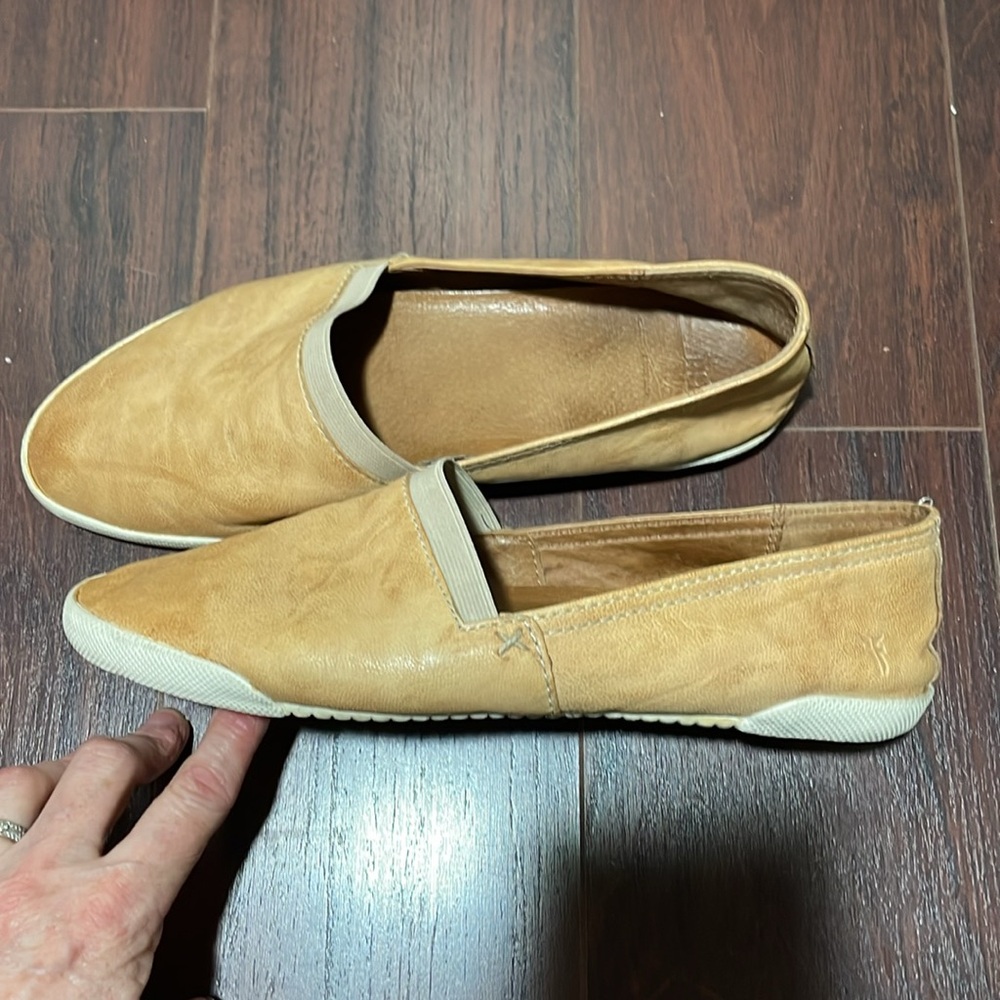 FRYE Tan Melanie Slip-On